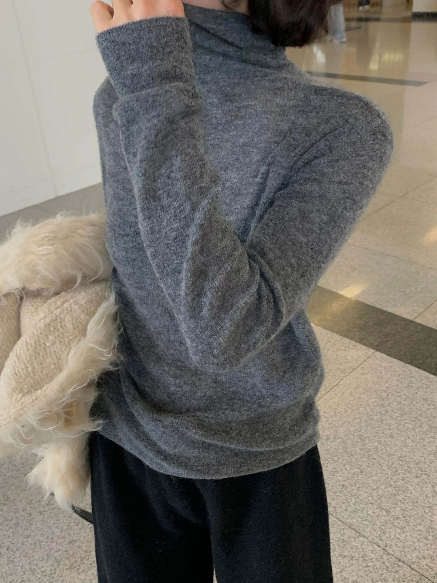 

Корейский облегающий женский трикотажный свитер на осень-зиму, теплая базовая одежда, повседневный топ из полиэстера...