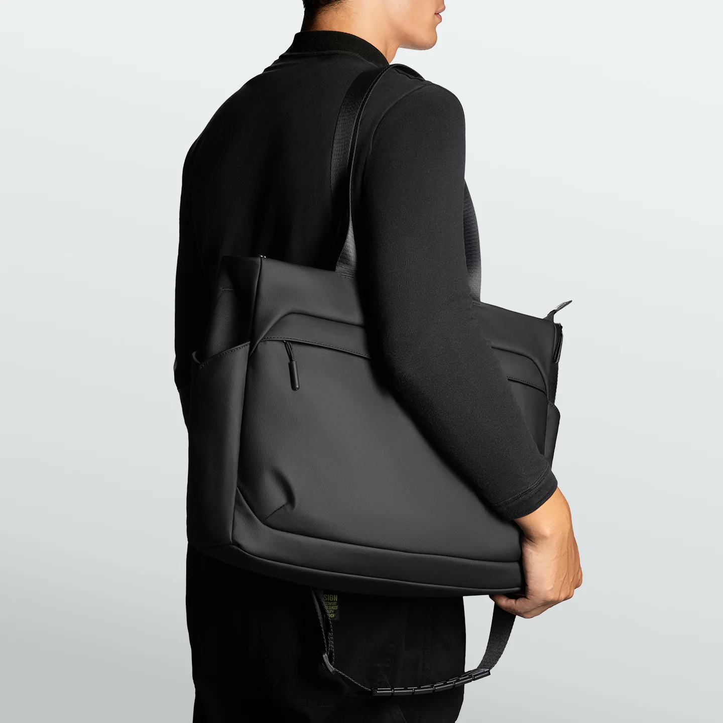 

Мужская сумка: 15,6-дюймовая сумка на одно плечо для хранения компьютера, высококачественный портфель, водонепроницаемая деловая сумка-тоут Оксфорд