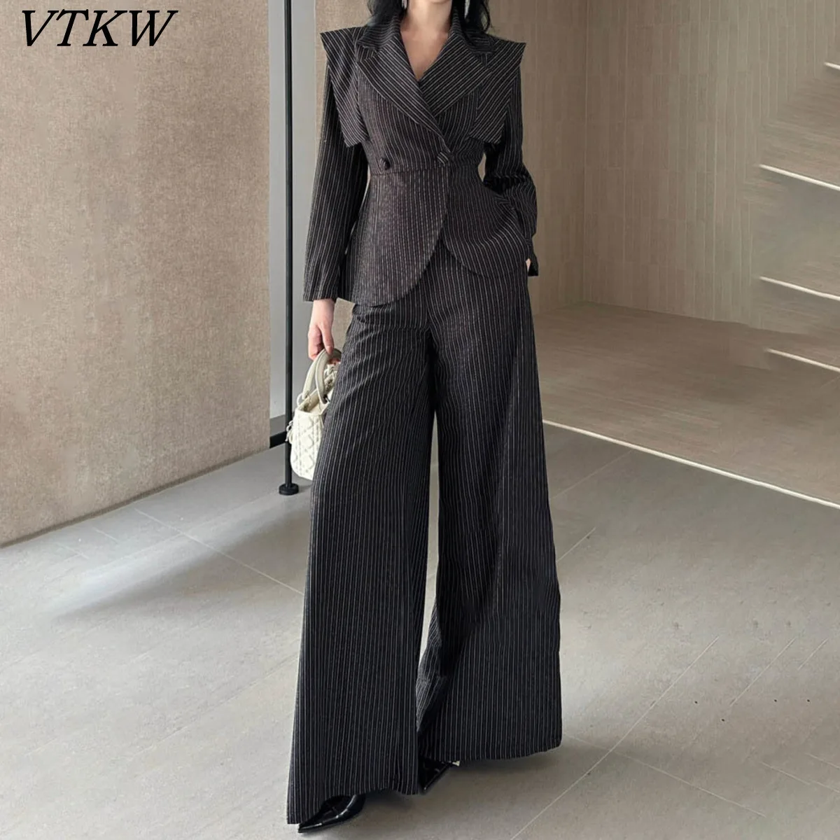 

VTKW Striped Irregular Waist Design With Sense Style 2025 Spring Model High-quality Women Blazer Loose Pants Versatile Suit Set