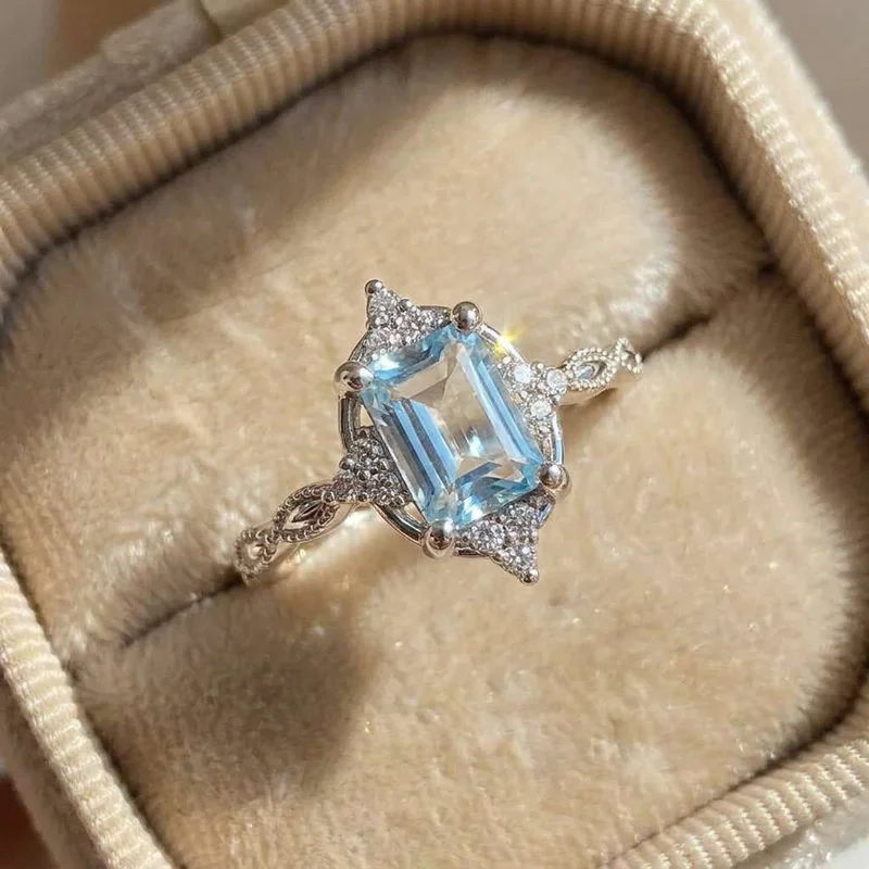925 Sterling Silber Hellblaue Zirkonia-Ringe für Damen Neue Trendige Hochzeitsaccessoires Luxuriöse Damenringe Prachtvoller Schmuck