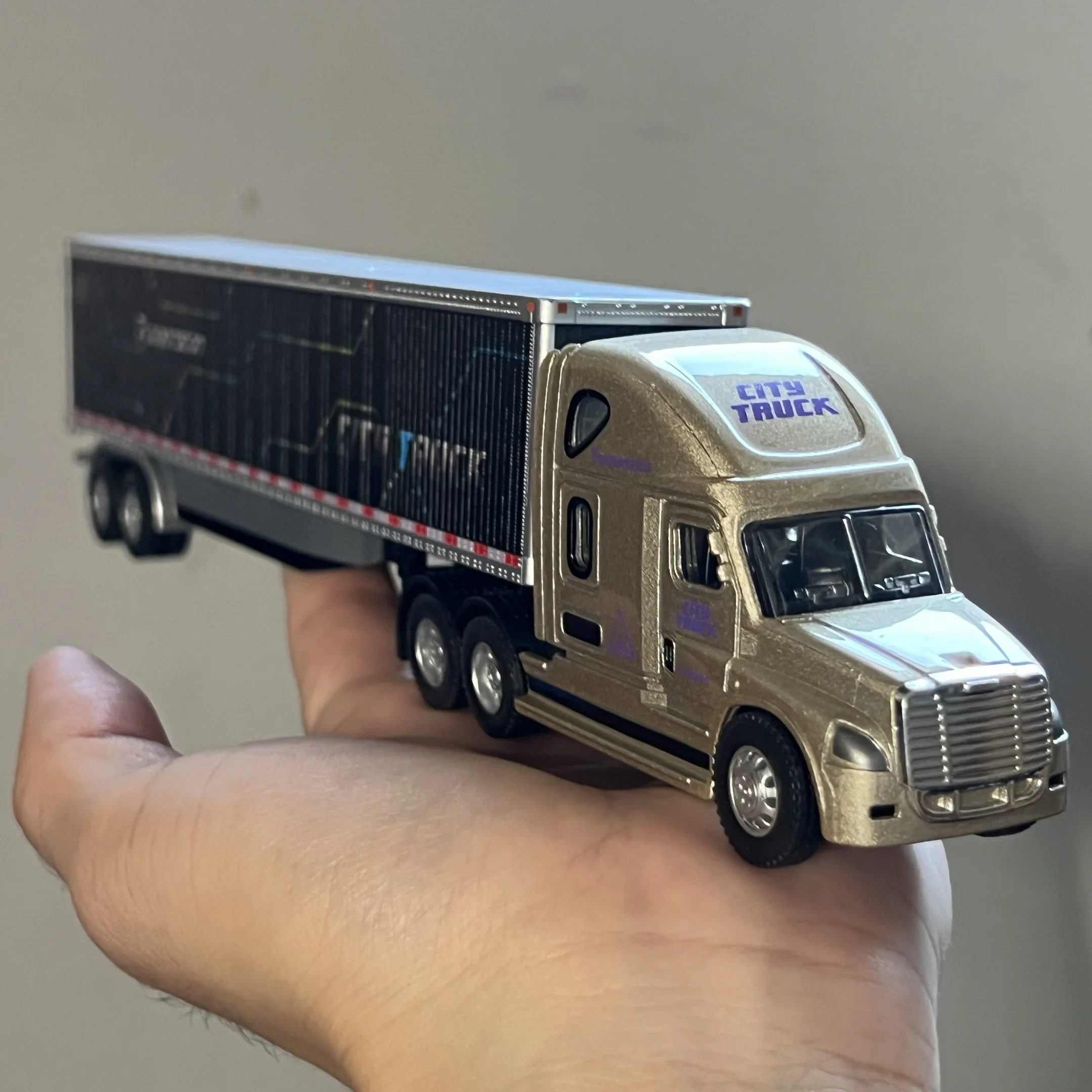 1:64 Scania Container Truck Diecast Metal Model Car