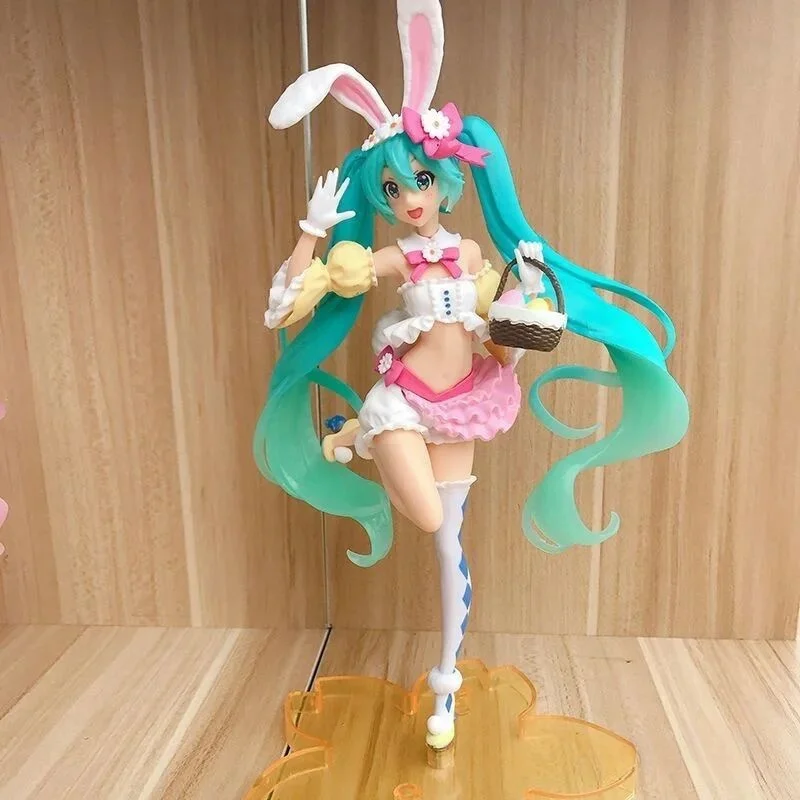 Nieuwe 19Cm Bandai Hatsune Miku Anime Figuur Beeld Kussen Trouwjurk Actie Model Desktop Ornamenten Collectie Kerstcadeaus