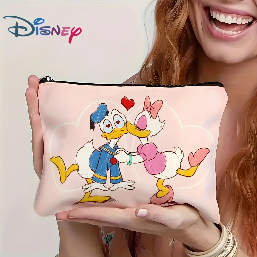 디즈니 미키와 미니 마우스 화장품 가방 1개 - 핑크 하트 프린트, 완벽한 여행용 지퍼 보관 가방 - 재미있는 생일 선물