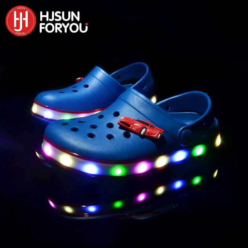 

Summer Children Hole Sandals LED Lighted Flashing Light Shoes Boys Girls Beach Sandals Kids Breathable Fashion Sneakers