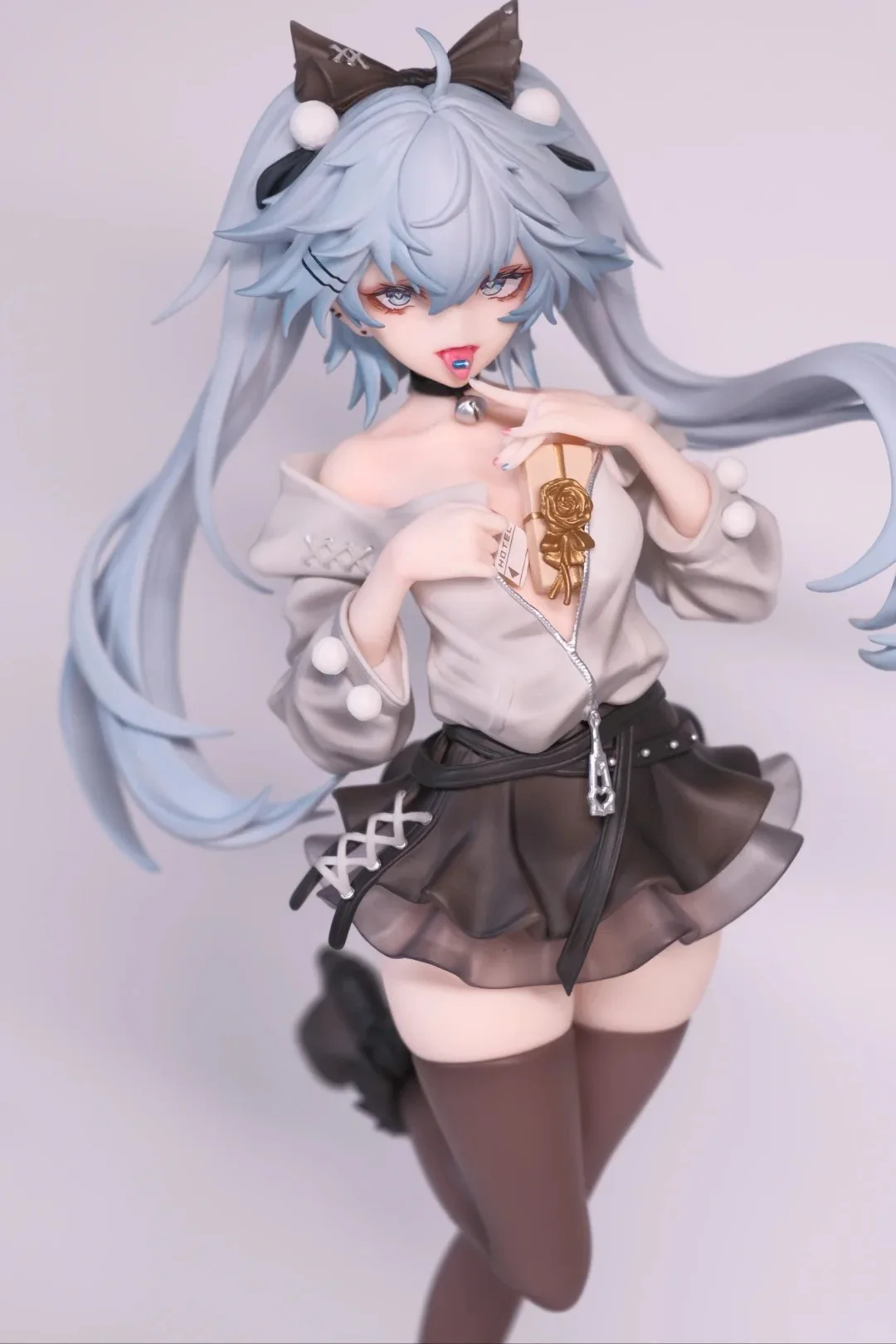 

26cm Animester Girls' Frontline Action Figure Neural Cloud Florence Pa-15 Pvc Model Toys Desktop Decoration Model Christmas Gift