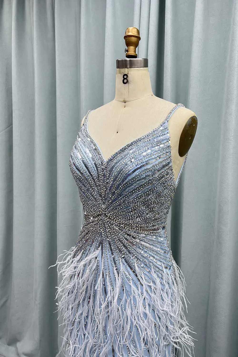 YQLNNE Luxury Blue Feathers Crystals Long Evening Dresses Straps Tulle Beaded Weddding Party Gown Vestidos
