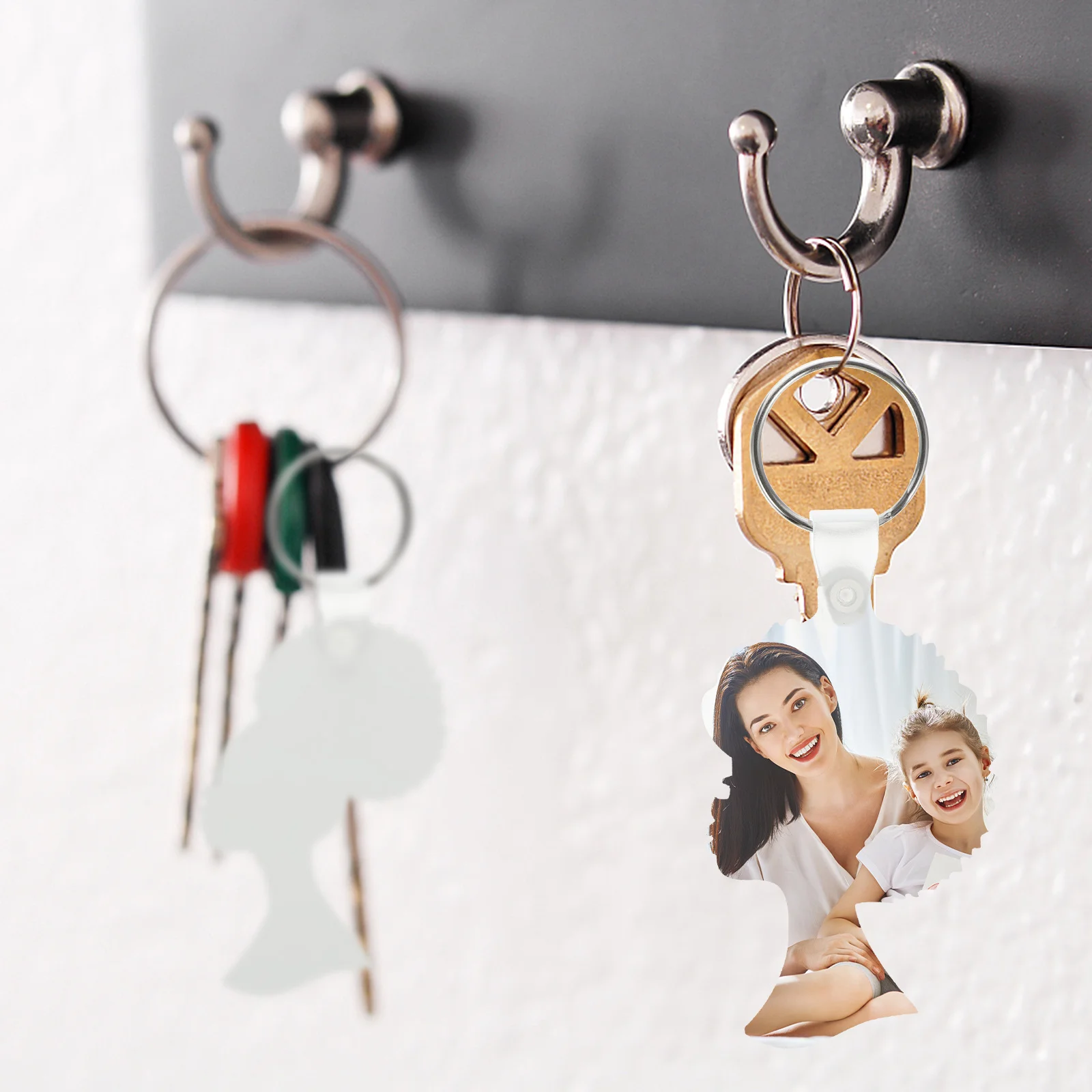 

12Pcs Sublimation Blank Keychains Heat Transfer Key Ring Pendant for Personalized Gifts Heat Transfer Key Chain