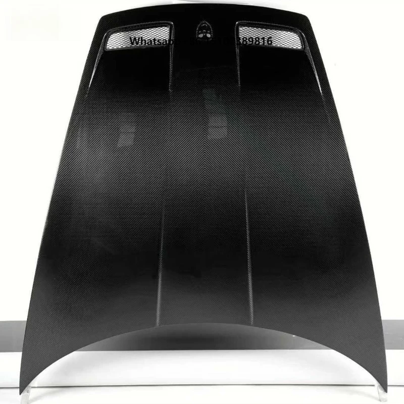 High Quality New Dry Carbon Fiber GT3 Style High Polished Bolt-On Engine Hood Bonnet for 911 992 Carrera S 4S Turbo