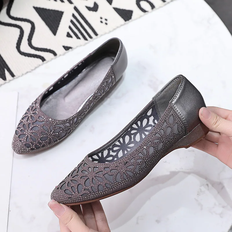 GKTINOO Frühling Sommer Mode Hohl Echtes Leder Pumpen Frauen Schuhe Med Heels Platz Ferse Mesh Damen Büro Schuhe Kristall