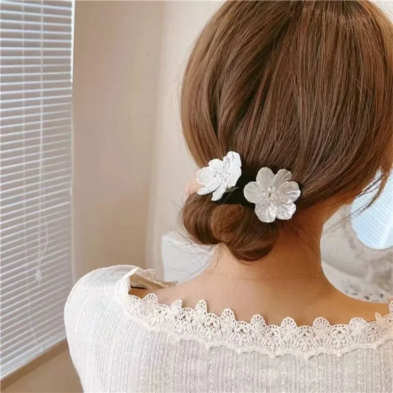 

Elegant Pearl Flower Bun Maker Korean Lazy Hair Curlers Styling Accessories Hairpin Hair Braiding Braider Hairgrip Styling Tools