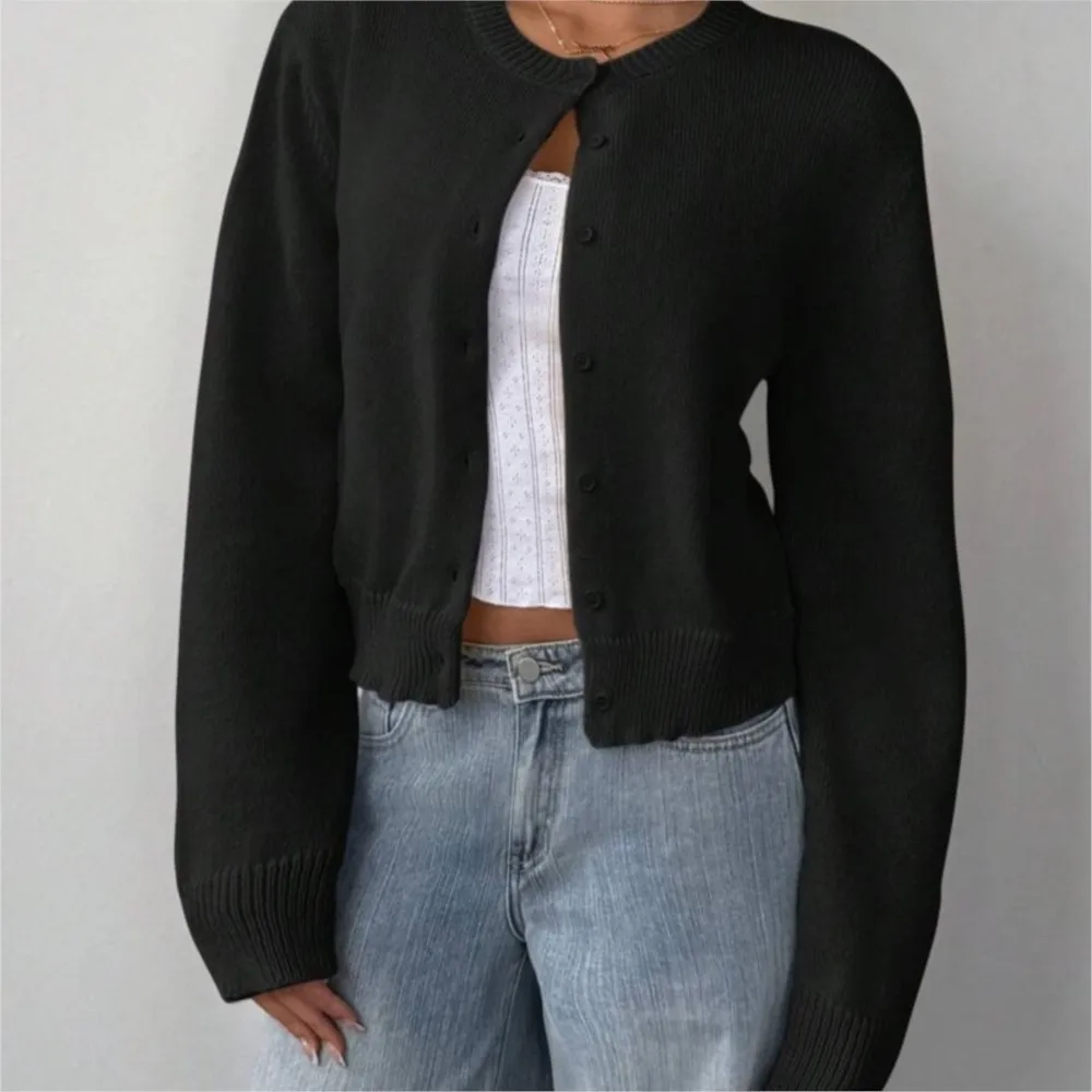 Autumn Winter Round Neck Threaded Long Sleeved Button Women's Cardigan Jacket Sweater Short Leisure Loose Solid Color Top