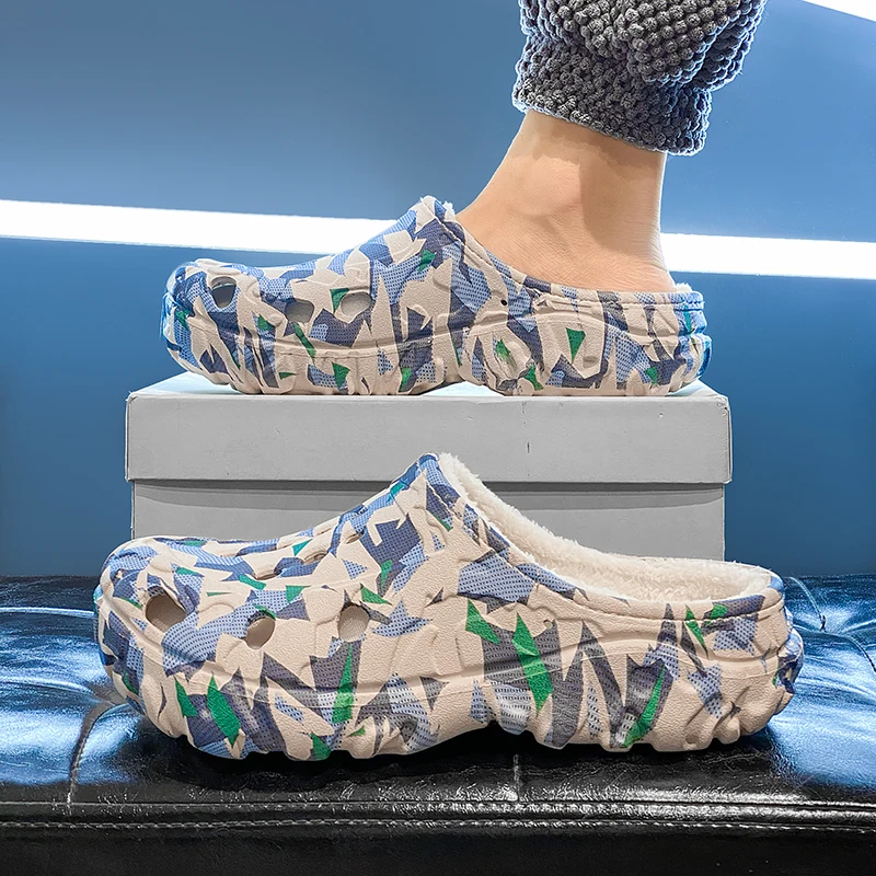 شباشب فرو شتوية للرجال، شباشب قطنية قطيفة عصرية مقاومة للماء للنساء، حذاء منزلي دافئ ومريح ومضاد للانزلاق