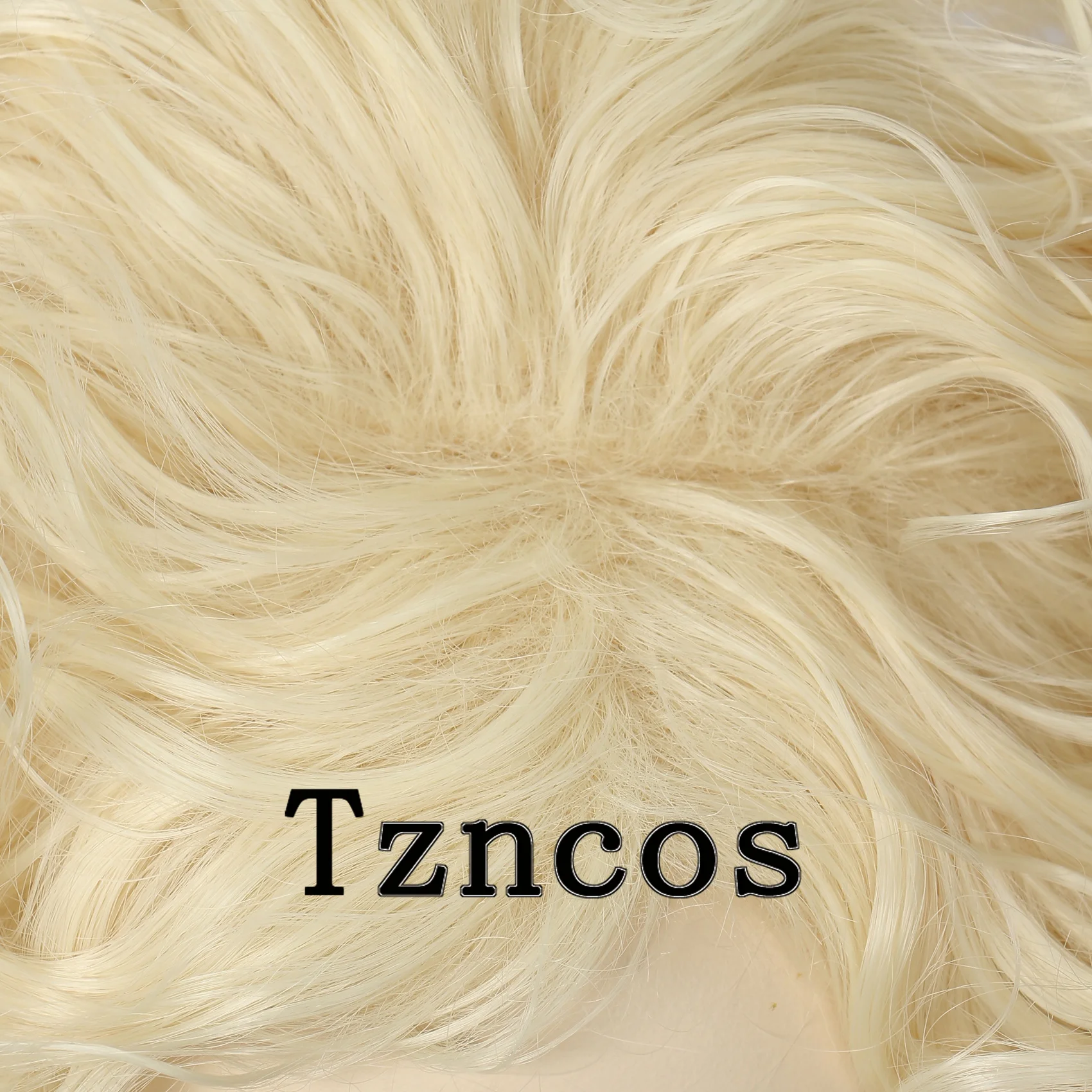 Peruka Tzncos Classic Retro lata 50. 80. z włosów blond w stylu plaster miodu, kręcona, luźny kok, stylizacja włosów, klasyczna odzież, impreza