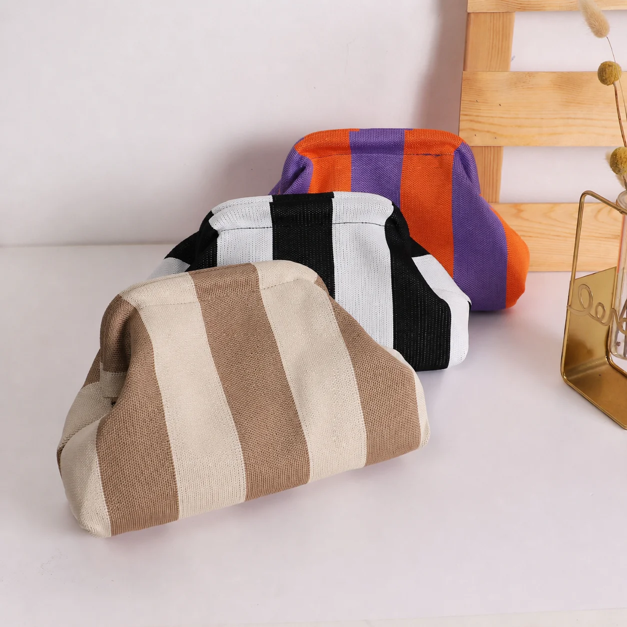 Portable Makeup Organizer Medium-Soft Hand-Held Cosmetic Bag Knitted Cosmetic Bag  Multi-Pattern Pouch For Short Trip