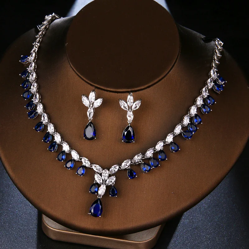 

Versatile Water Drop CZ Jewelry Set, Fashion Necklace & Stud Earrings for Women Bride Wedding Dress Accessories