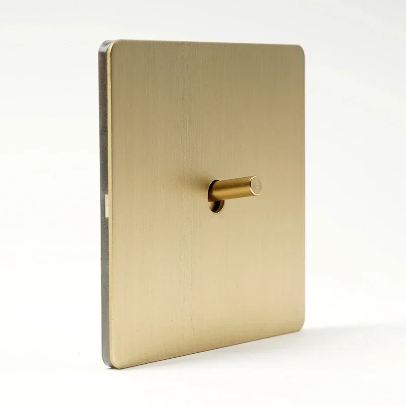 

Золотая панель из нержавеющей стали, настенный тумблер, 1-4 группы, 2-позиционный переключатель, USB-розетка европейского стандарта для дома