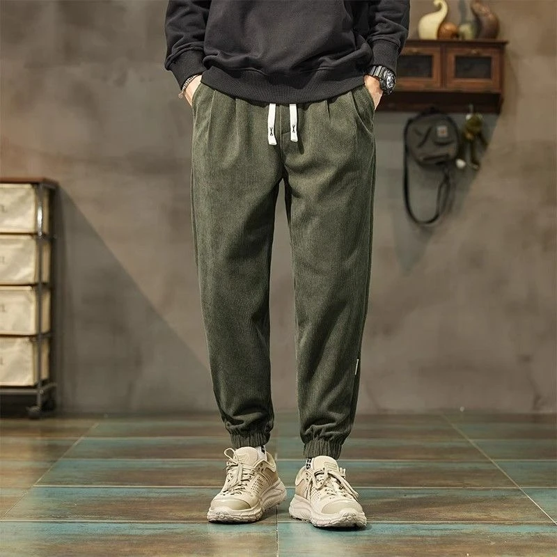 Pantaloni della tuta da uomo con tasche Pantaloni di velluto a coste per giovani studenti Pantaloni sportivi da uomo eleganti Y2k coreani casual di alta qualità