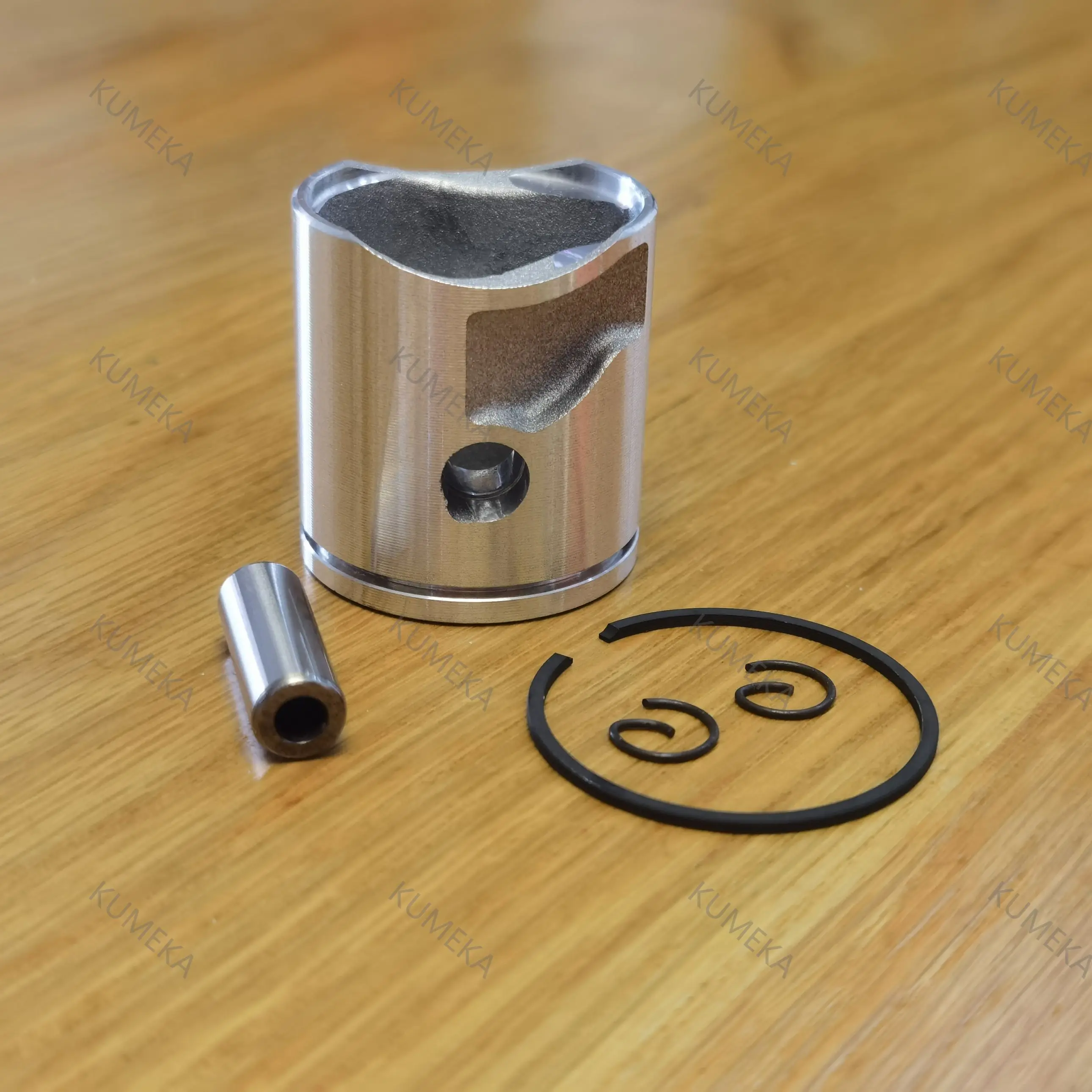 Кольцо поршневого пальца в сборе подходит для цилиндров Stihl FS38 FS45 FS46 FS55 2-MIX 34 мм Кольцо поршневого пальца в сборе подходит для цилиндров Stihl FS38 FS45 FS46 FS55 2-MIX 34 мм