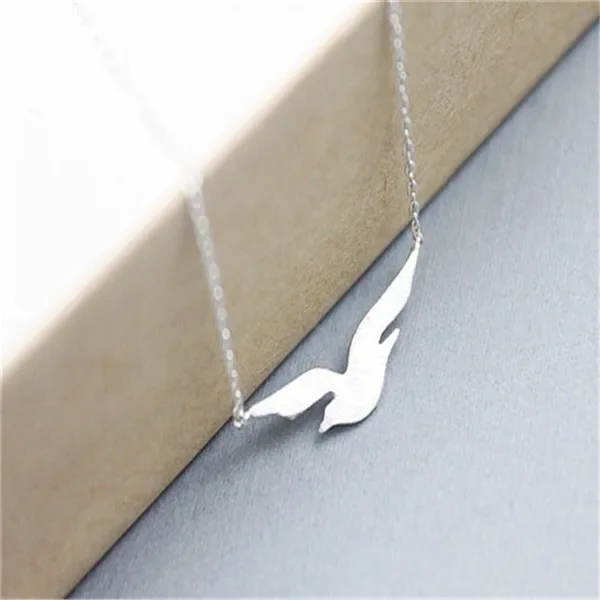 Stainless Steel Cute Flying Bird Seagull Pendant Necklace Seabird Petrel Sea Beach Chain Clavicle Choker for Women Female Girl