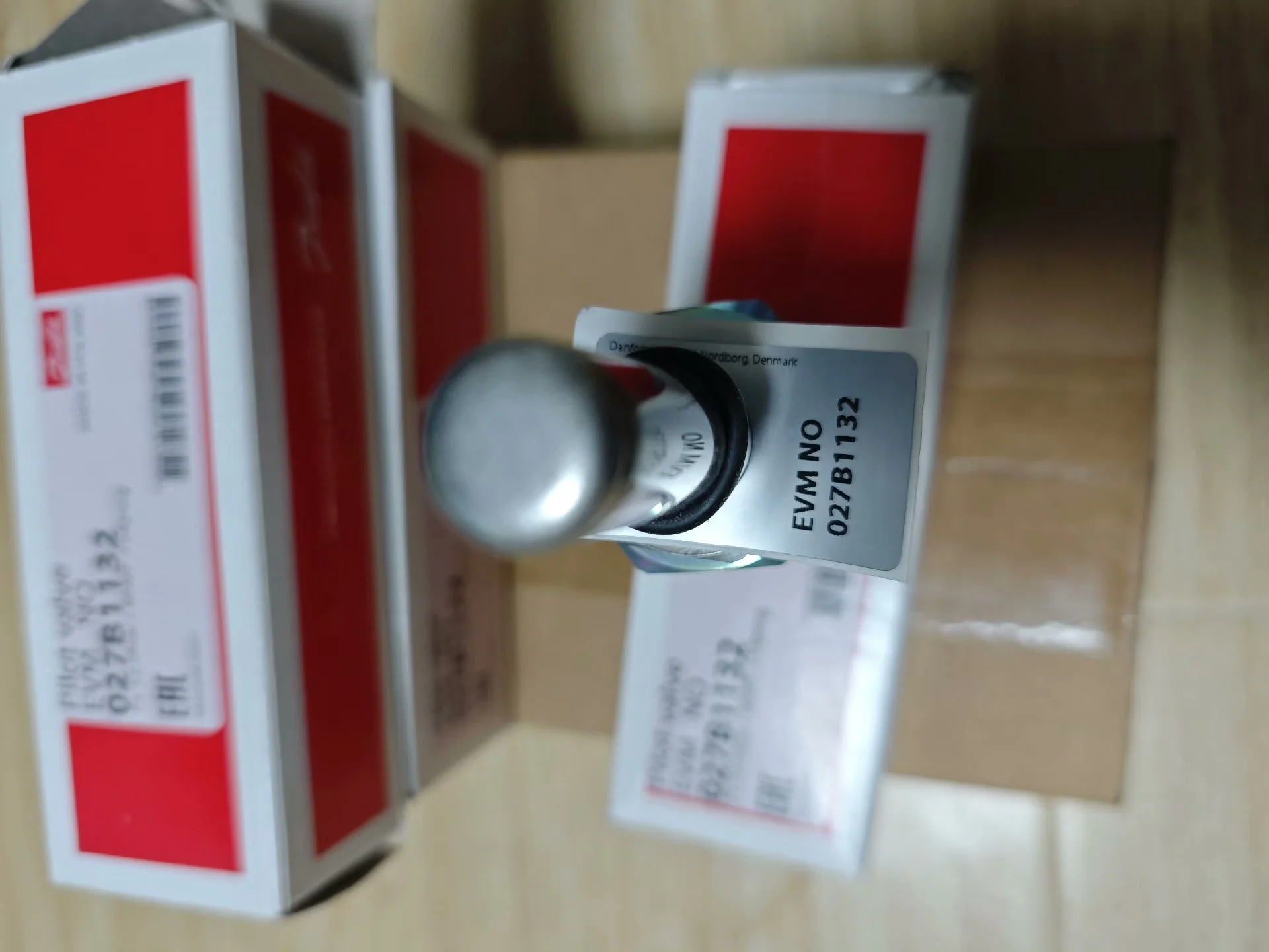 Danfoss solenoid pilot valve EVM NO 027B1132 brand new and genuine