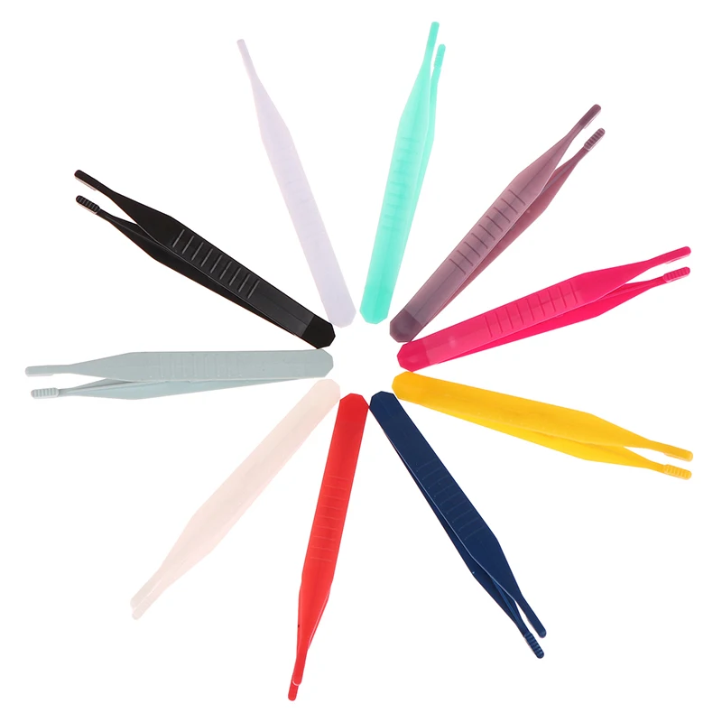 10 قطعة ملاقط بلاستيكية إصلاح طبي صغير المتاح الملقط أدوات الملقط الحرف الاطفال اللعب مقاطع بلاستيكية عشوائي