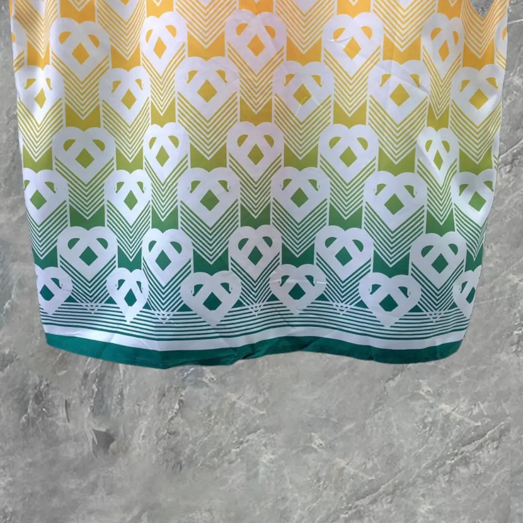 Gradient Heart Monogram Shirt 2024 Summer New Set Short Sleeved Shirt Fancy Print Casual Beach Holiday Chemise Homme