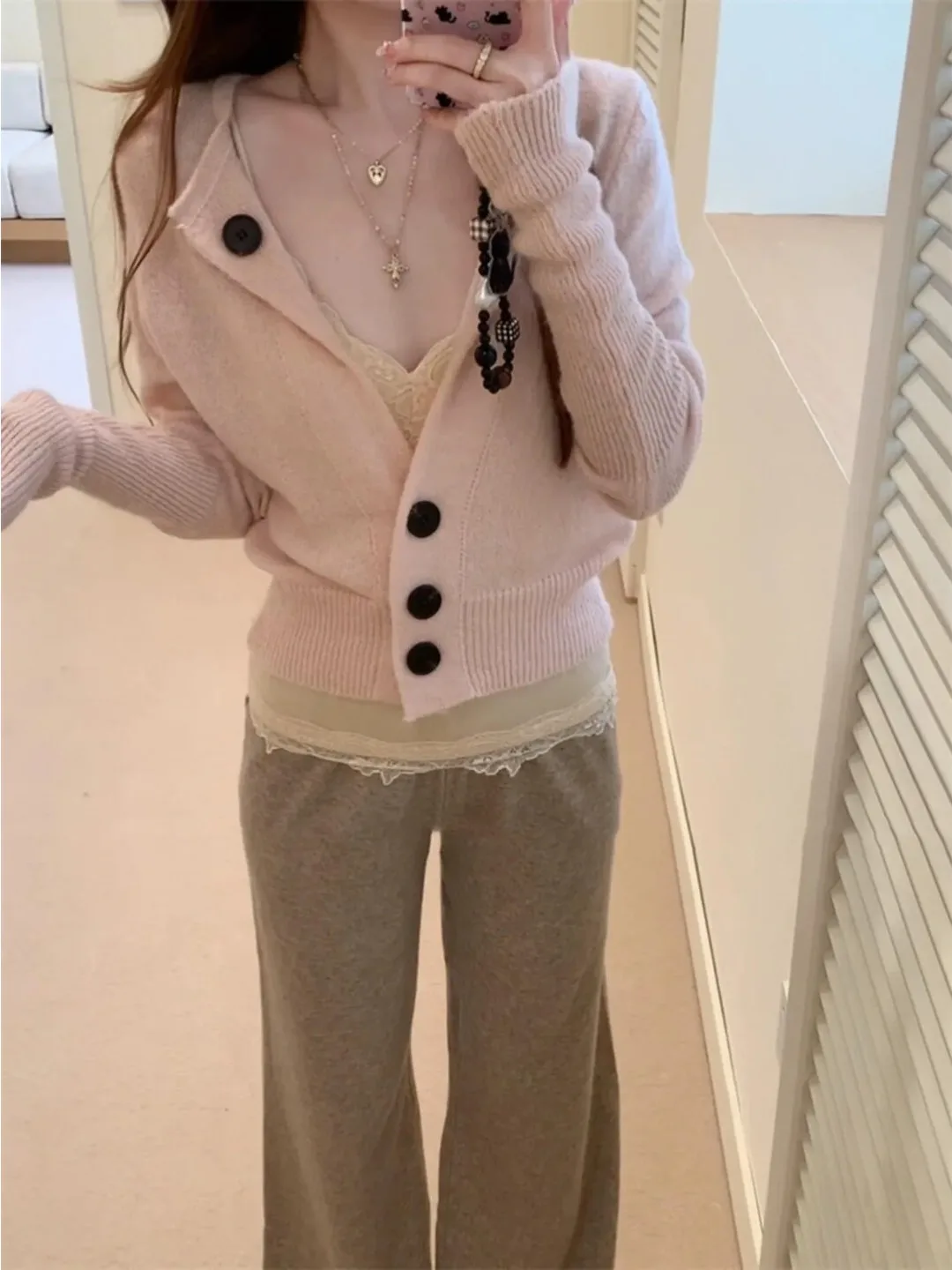 American Retro Short Knitted Cardigan Women's Waist-Cinching Autumn Design Versatile Slimming Beautiful Top Button Style