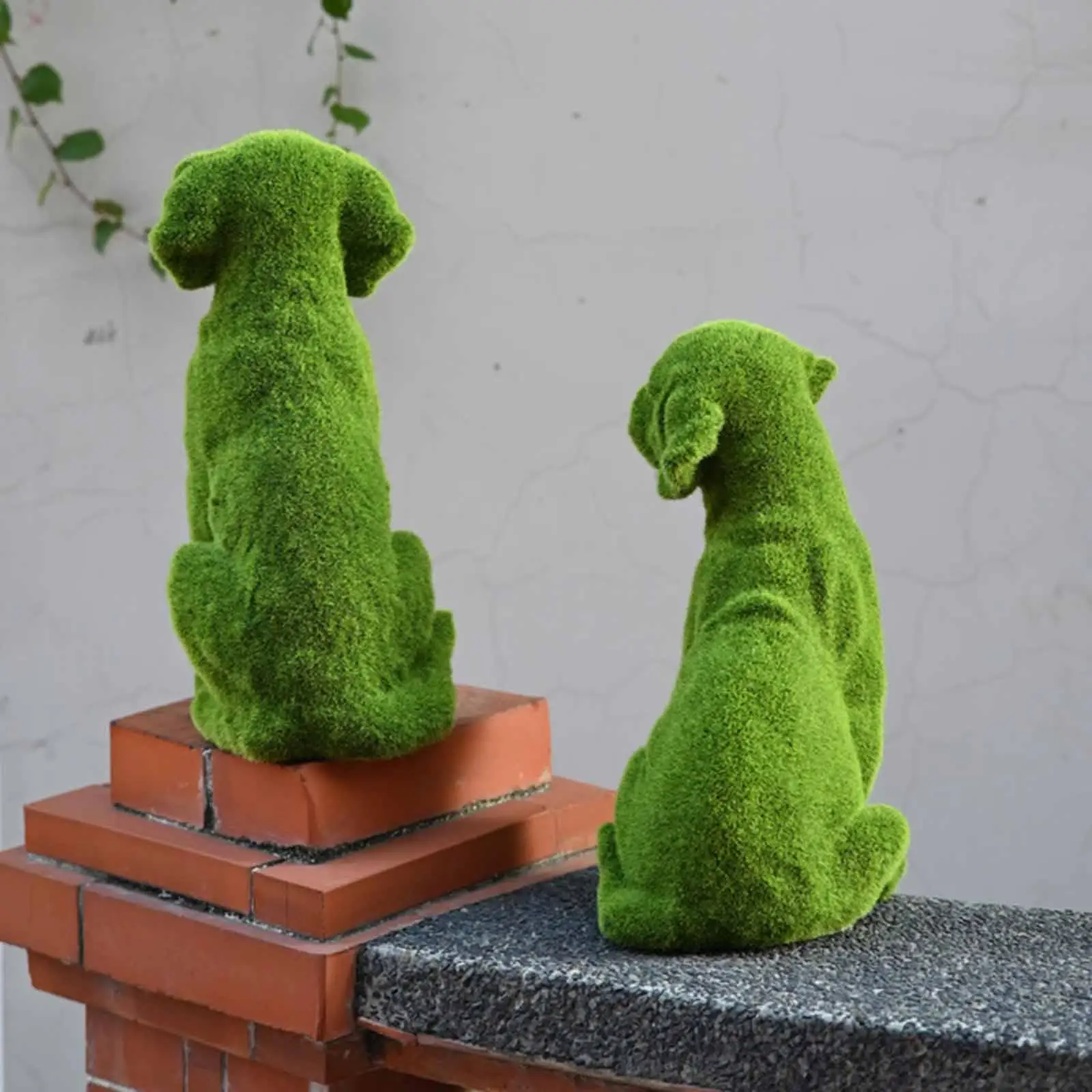 Creative Dog Resin Sculpture Animal Garden Statue Outdoor Decorative Collectible for Yard and Lawn