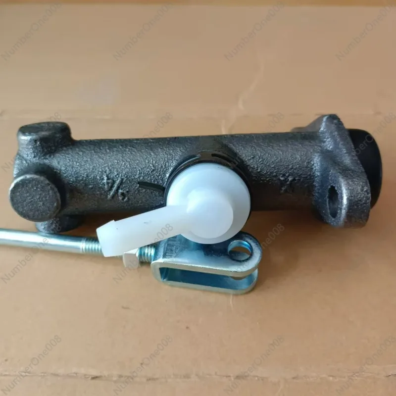 

1PC Hydraulic Brake Master Cylinder Pump Assy Fit For Atf Tcm HL 1-3T Forklift Brake Master Cylinder Forklift Accessories
