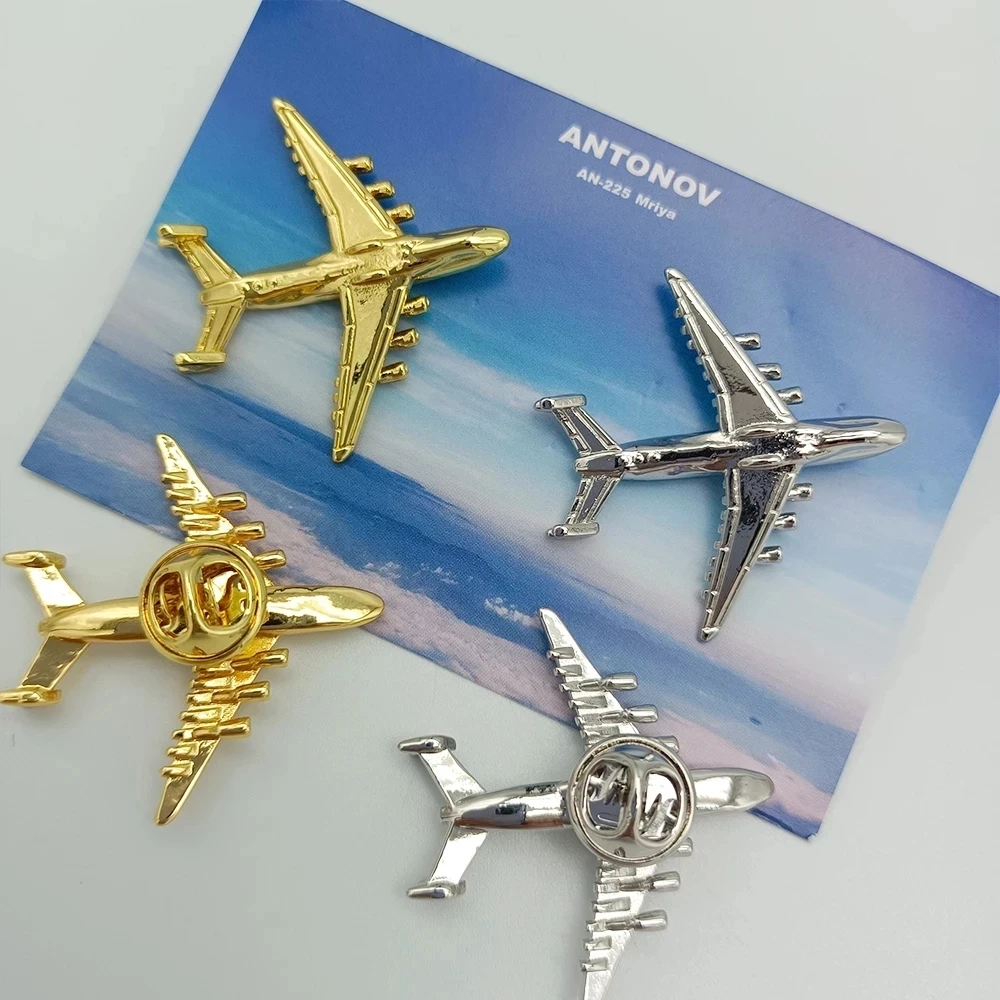 Antonov An-225 Mriya Airplane Shape Gold Chrome Brooch High Fashion Airplane Brooch Pin Clothes Backpack Decorative Accessories