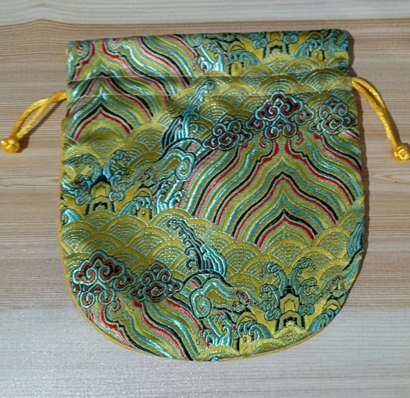 

10pcs Custom Vintage Large Silk Brocade Drawstring Bag Jewelry Pouch China Gift Bags with Lined Satin Fabric Pouches