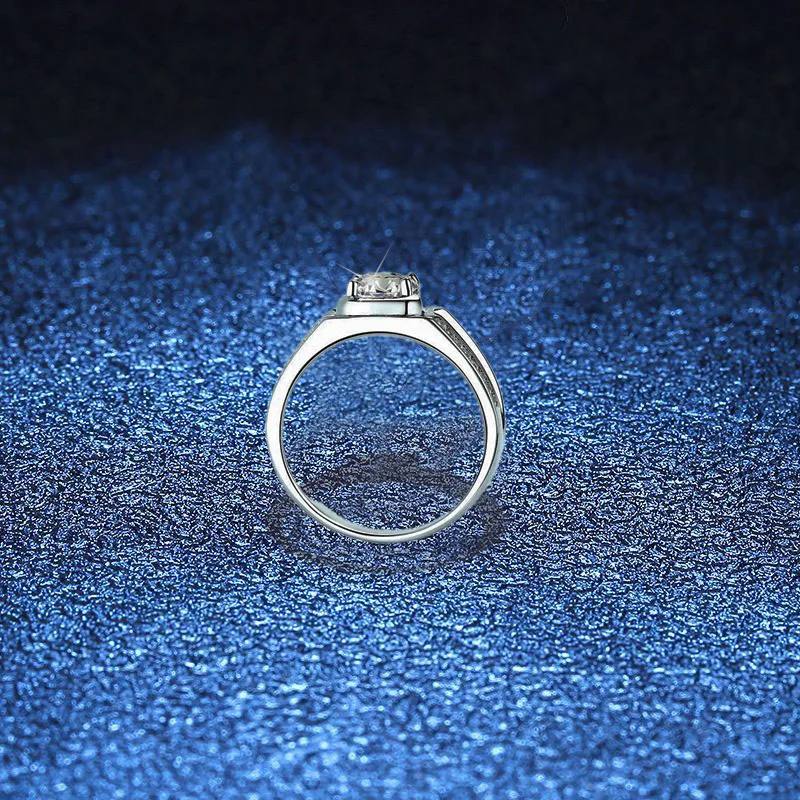 PT950 1Ct Moissanite Men's Ring Antiqued Platinum Heritage Band Lab-Diamond Rugged Solitaire Vintage Statement Jewelry for Men