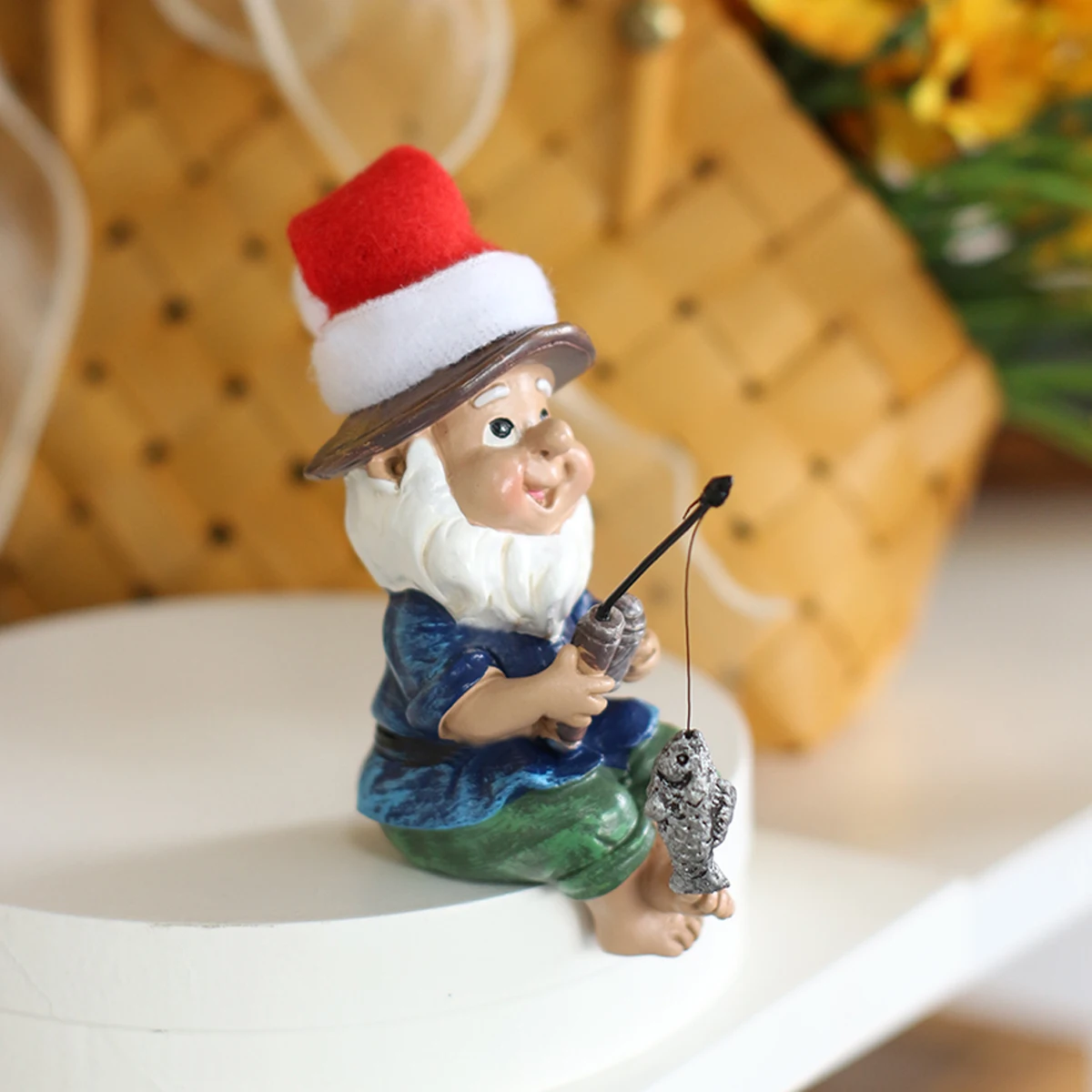 Christmas Dwarf Fishing Ornaments - 3.86 inch Outdoor Garden Decorative Resin Crafts, Fisherman Dwarf Garden Sculpture