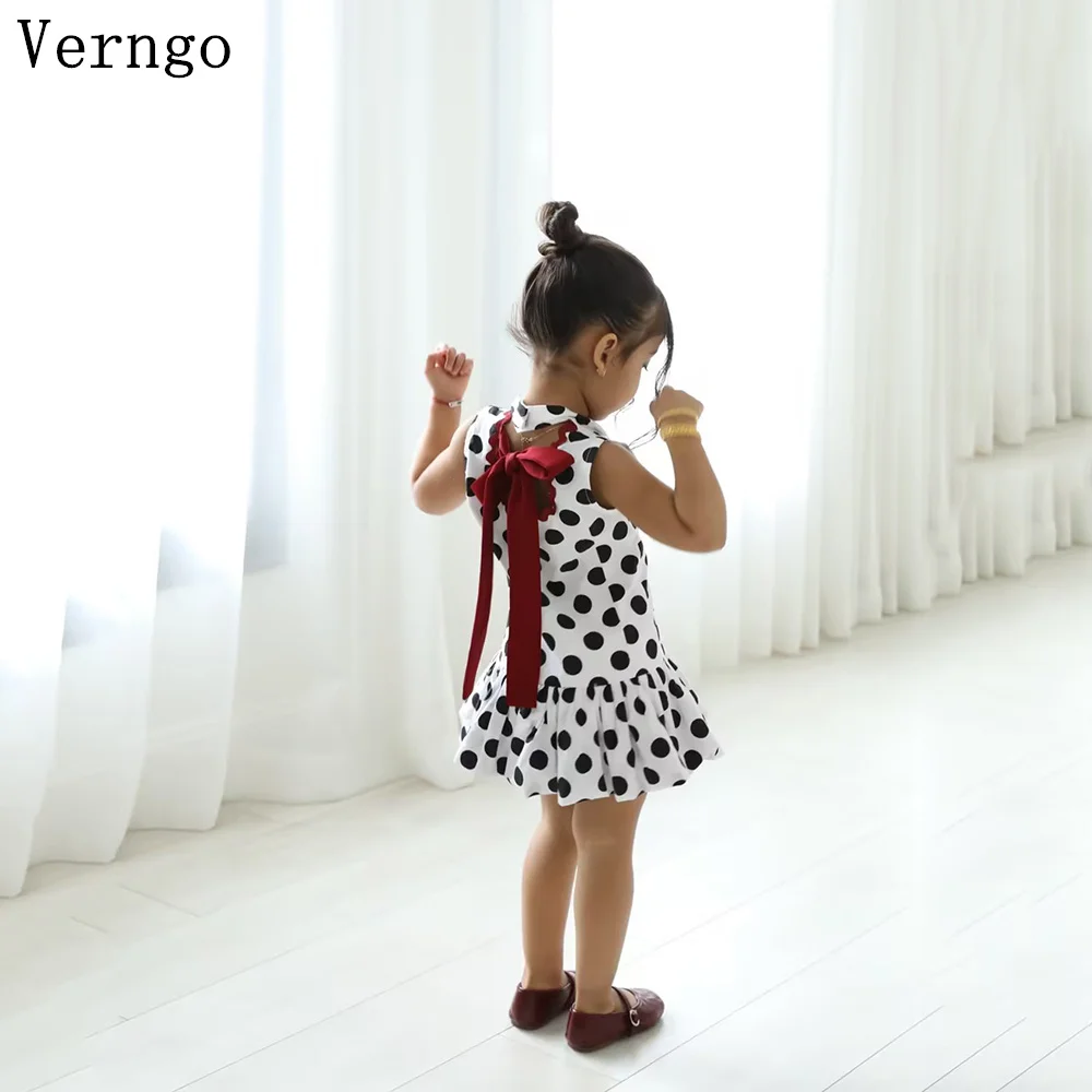 

Детское платье Verngo из крепа в горошек с цветочным узором, с круглым вырезом, без рукавов, А-силуэт, на шнуровке, для дня рождения, праздничное, в стиле знаменитостей, на заказ, для праздника Ид