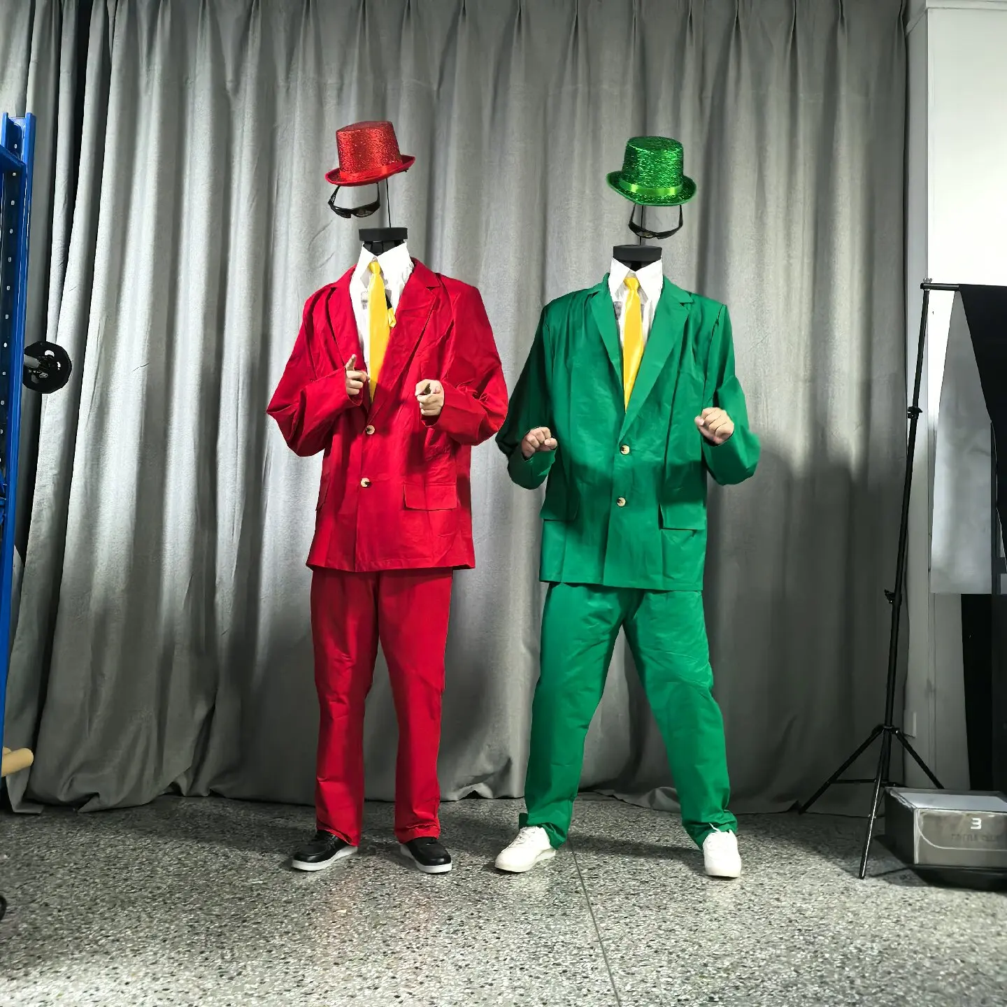 

Bar KTV Stage Props Cosplay Headless Man Suit Set Long Sleeve Long Pants Youth Suitable Glowing Hero Brand Four Seasons Unive...