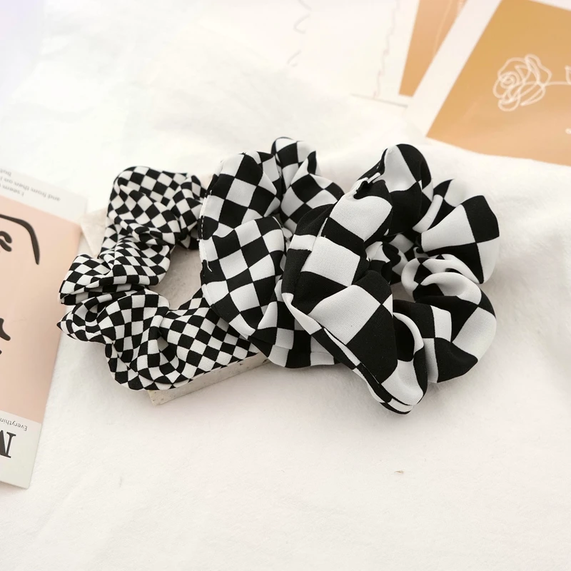 Modern Checkerboard Scrunchies Black and White Hair Rope Large Intestine Circle Hair Ties Wide Fabric Hair Accessories for Women