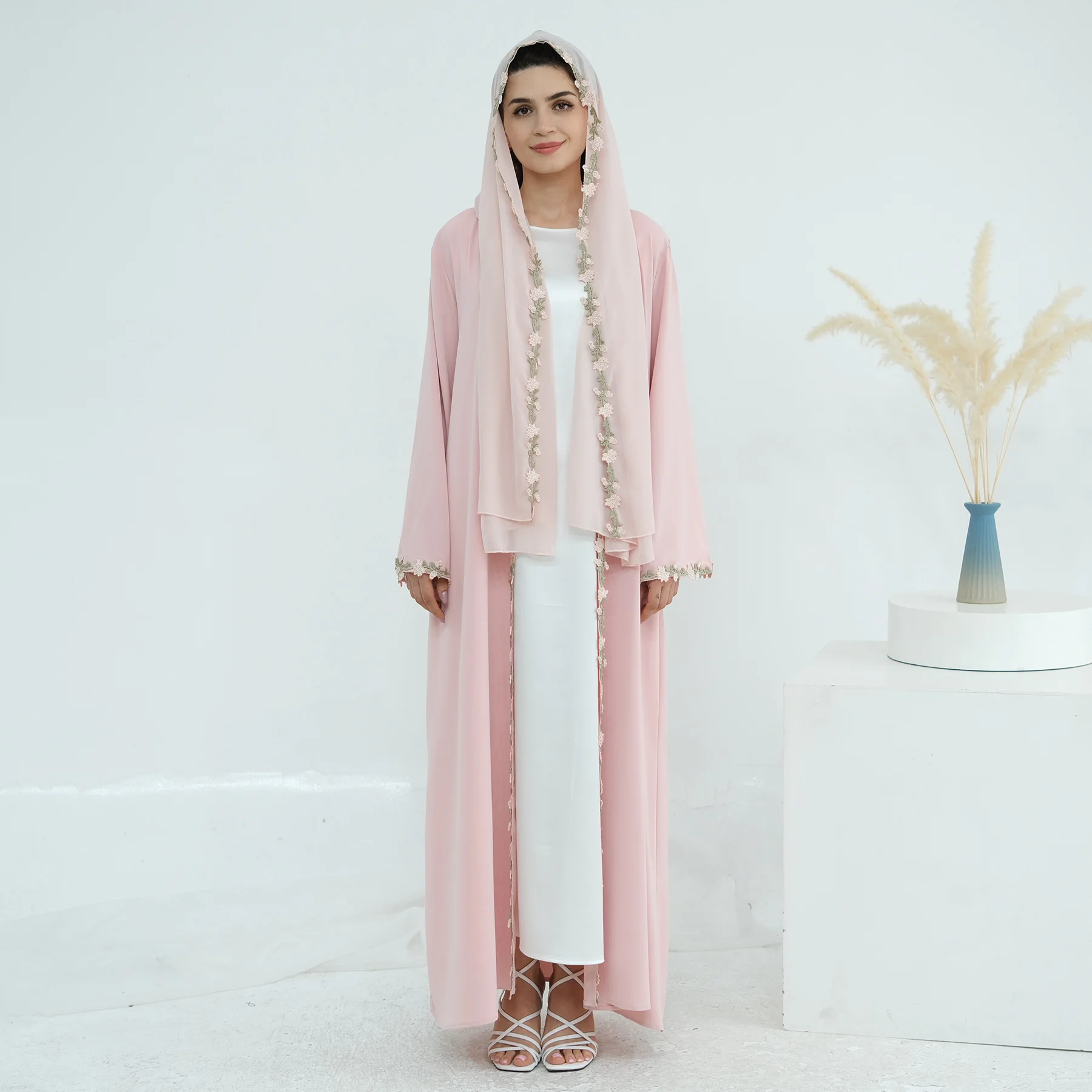 

Eid Embroidery Cardigan Women Muslim Hijab Dress Dubai Open Abaya Turkey Kaftan Kebaya Ramadan Islam Jalabiya Robe Caftan Gown