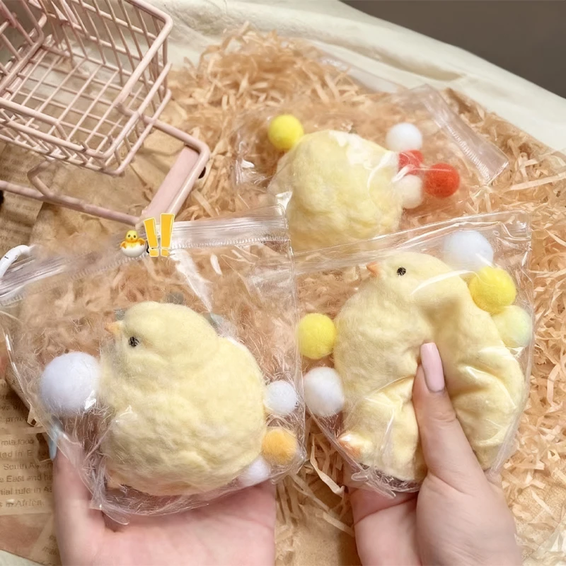 Peluche souple en forme de poussin simulé à presser, avec fonction de rebond lent, pour le soulagement du stress et la guérison émotionnelle
