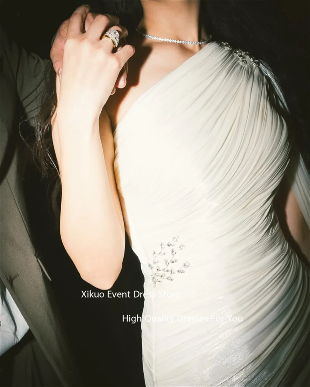 Xikuo Sparkle Kristall Eine Schulter Brautkleider Geraffte Chiffon Brautkleid Meerjungfrau Asymmetrische Vestidos De Novia Angepasst