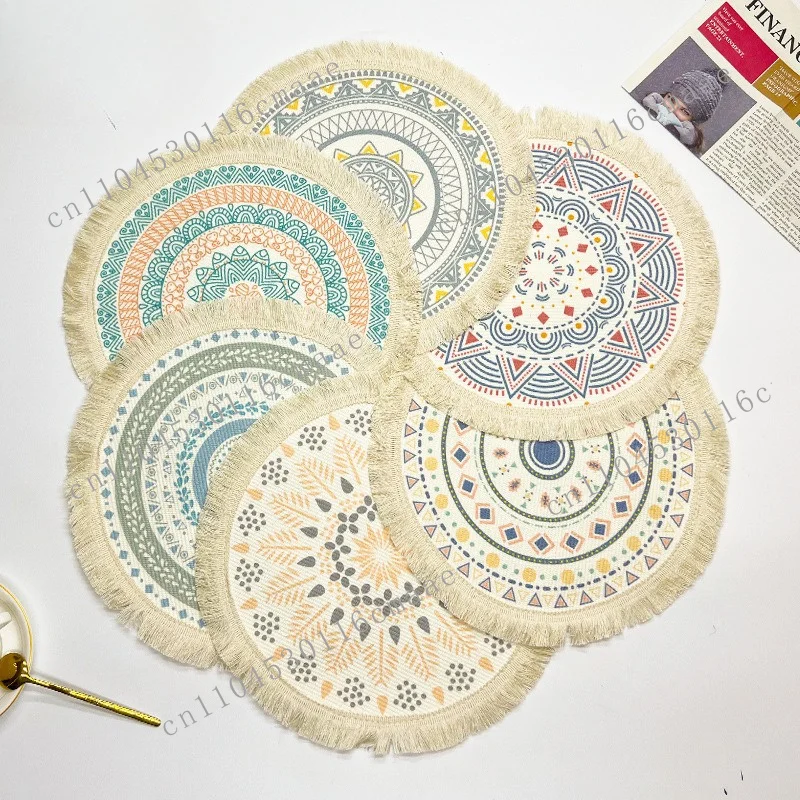 Cotton thread placemat, Nordic fabric woven round mat, home kitchen thermal insulation anti-scalding mat, fringed table coaster