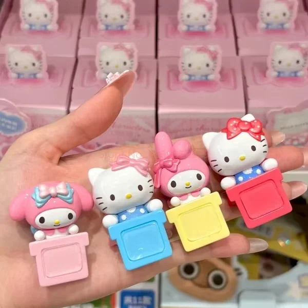 HelloKitty Kuromi ميلودي الحبيب سلسلة صندوق أعمى أنيمي الشكل جمع Hipper القوس سطح المكتب الهاتف ديكور الحلي فتاة هدية