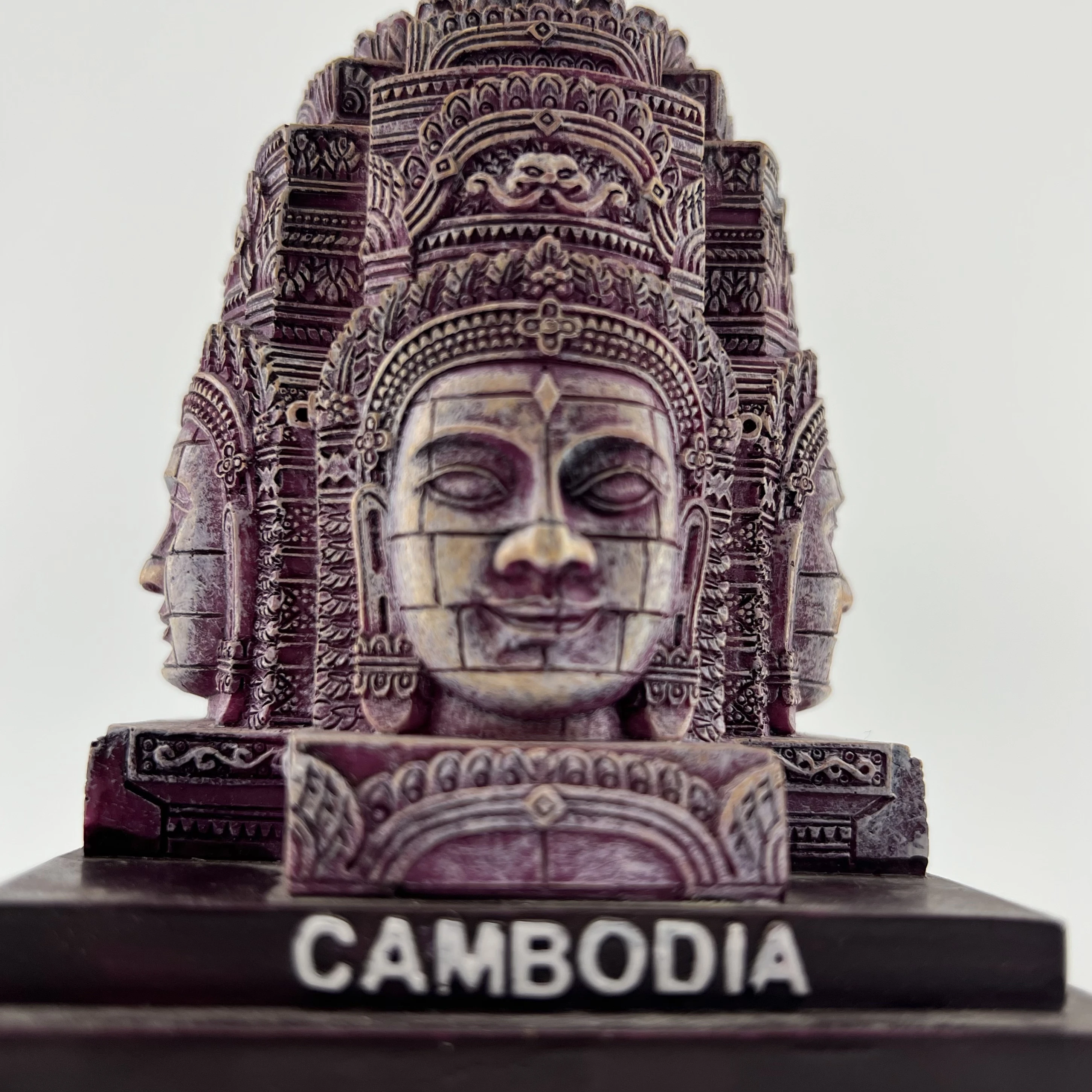 Cambodia Angkor Wat Khmer Smile Hand Painted Resin Crafts Creative Home Decoration Travel Souvenirs Gifts