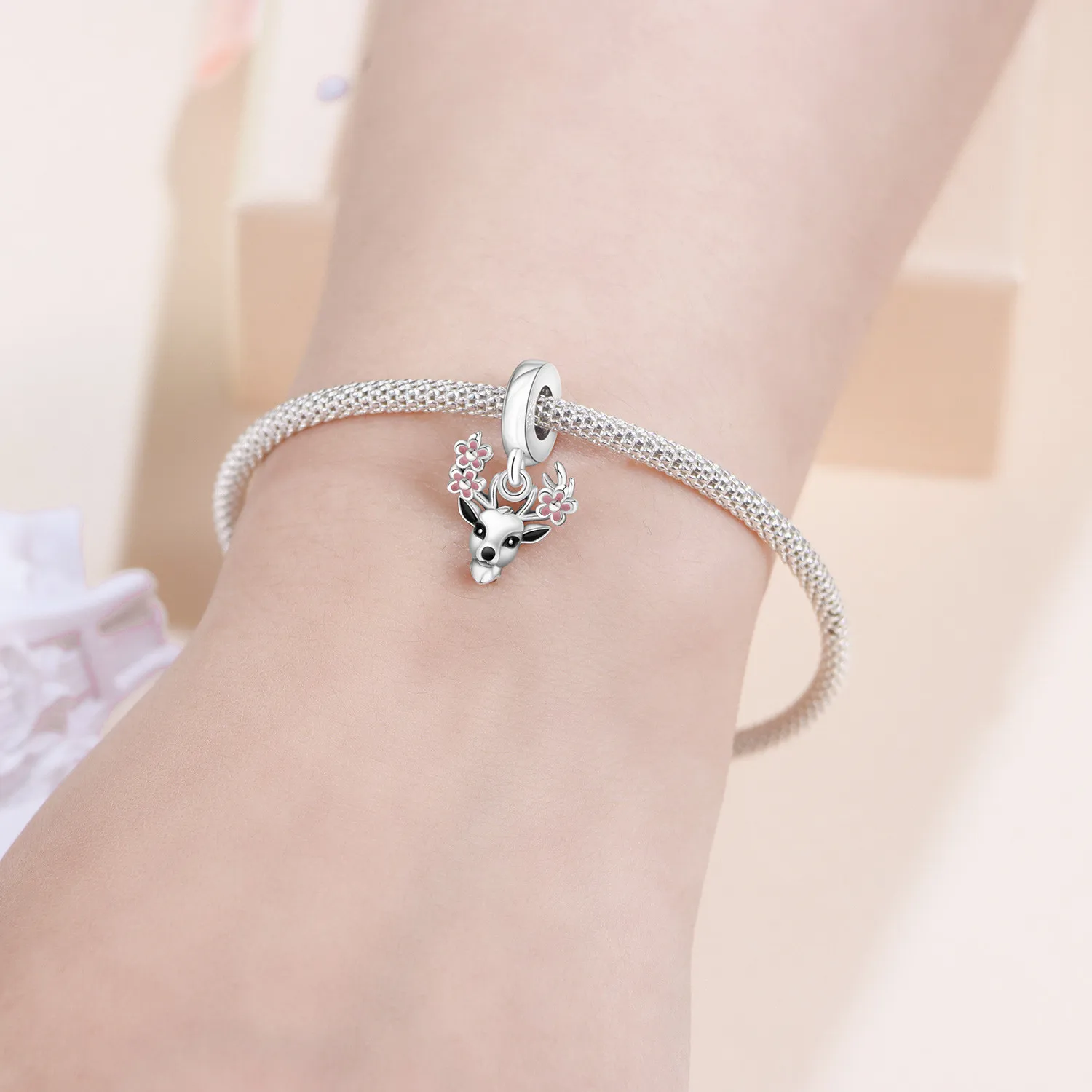 925 Sterling Silver Cute Sika Deer Pendants Bracelet Charms Fit Bangle For Women Jewelry Party Beads Fine Gifts DIY Accessory