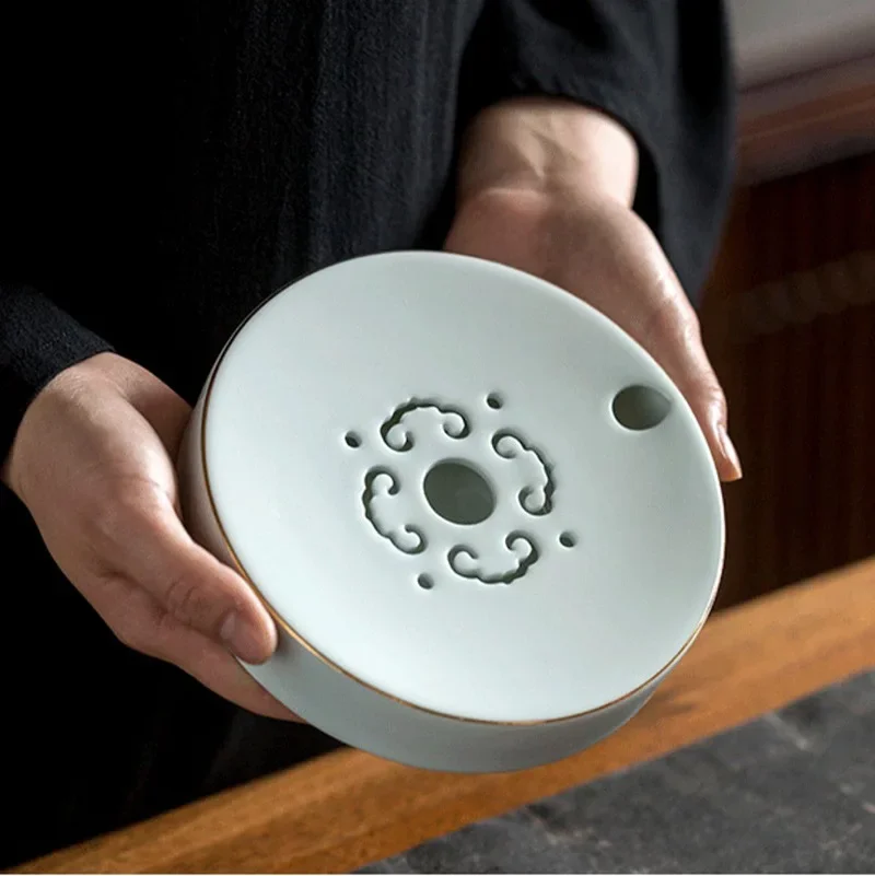 Pot bearing dry brewing table tray tea bearing base cover bowl teapot Chinese round water storage gold-painted Zen white porcela