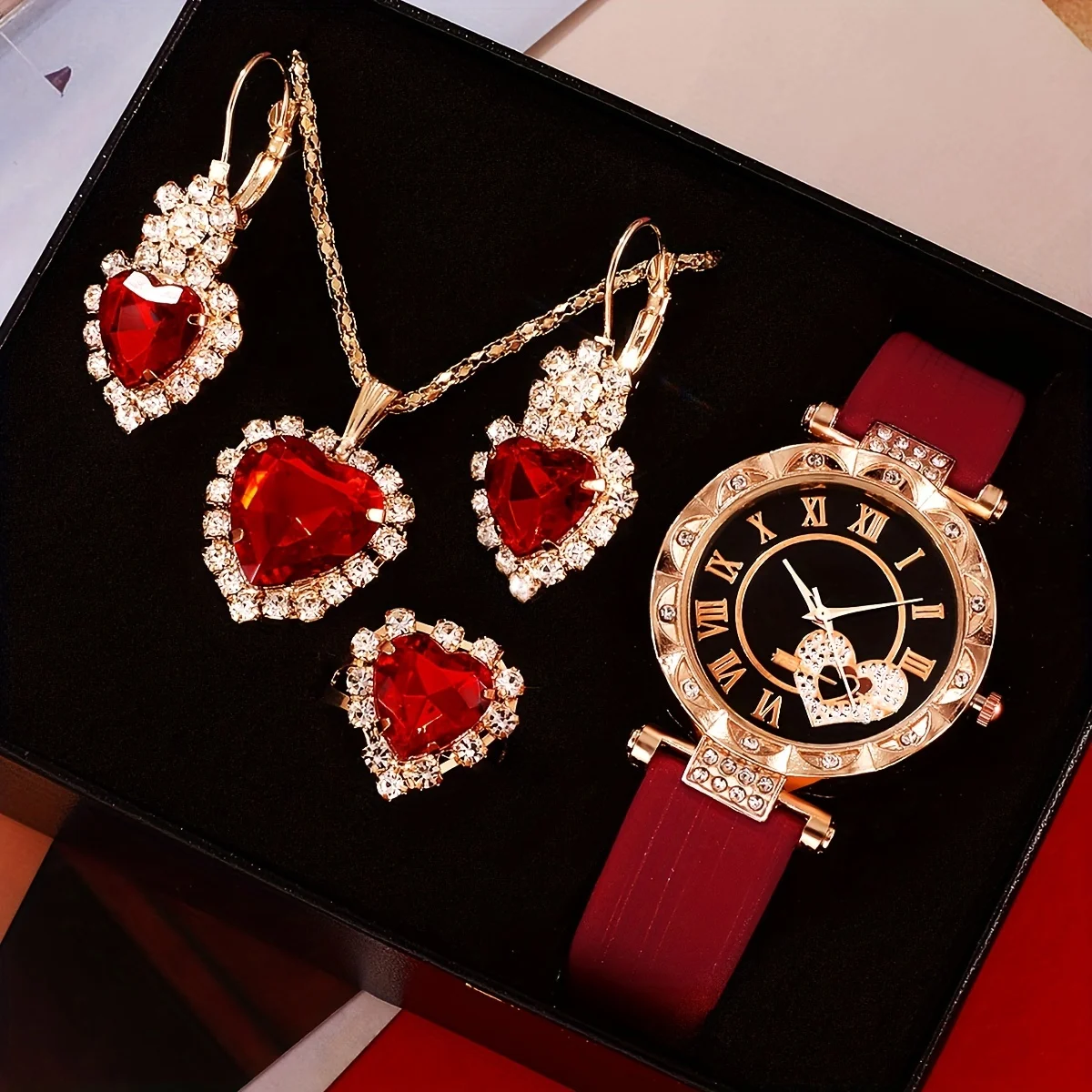 

5pcs/set Charming Heart-Shaped Womens Quartz Watch & Jewelry Ensemble - Elegant, Sparkling Rhinestones, Analog Display