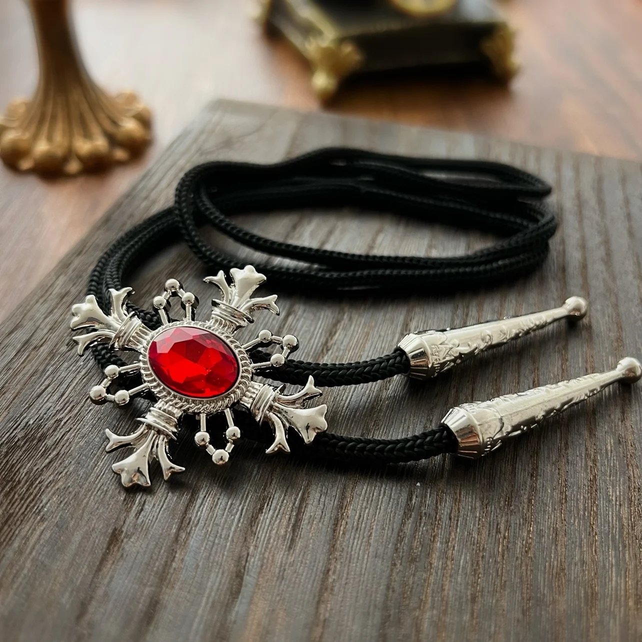 Collare corda unica Bolo Tie uomo gemma papillon cravatte per uomo donna collana accessori cravatta da sposa
