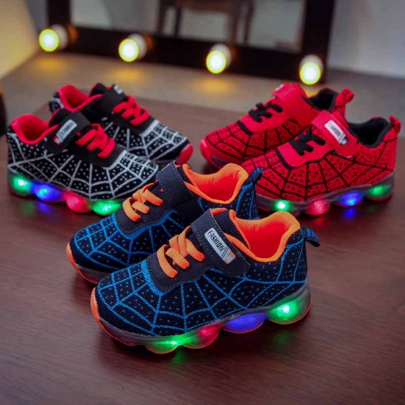 Mgo Kidss New Spring and Autumn Models, Sizes 21-36, Children's Shoes, Kids' Light-Up Shoes, Boys' and Girls' Running Shoes, Baby Flashing Shoes, Led Light-Up Sneakers, Mesh Spider Web Design, Suitable for Children Aged 1-3-6-9