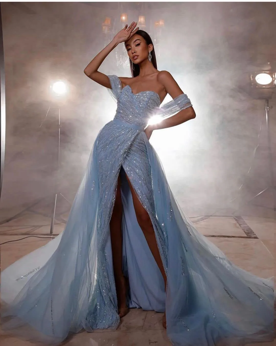 Blue Lace Prom Dress Sleeveless Strapless Sweetheart Sequins Mermaid Side Slit Lace Detachable Train Evening Dresses Custom Made