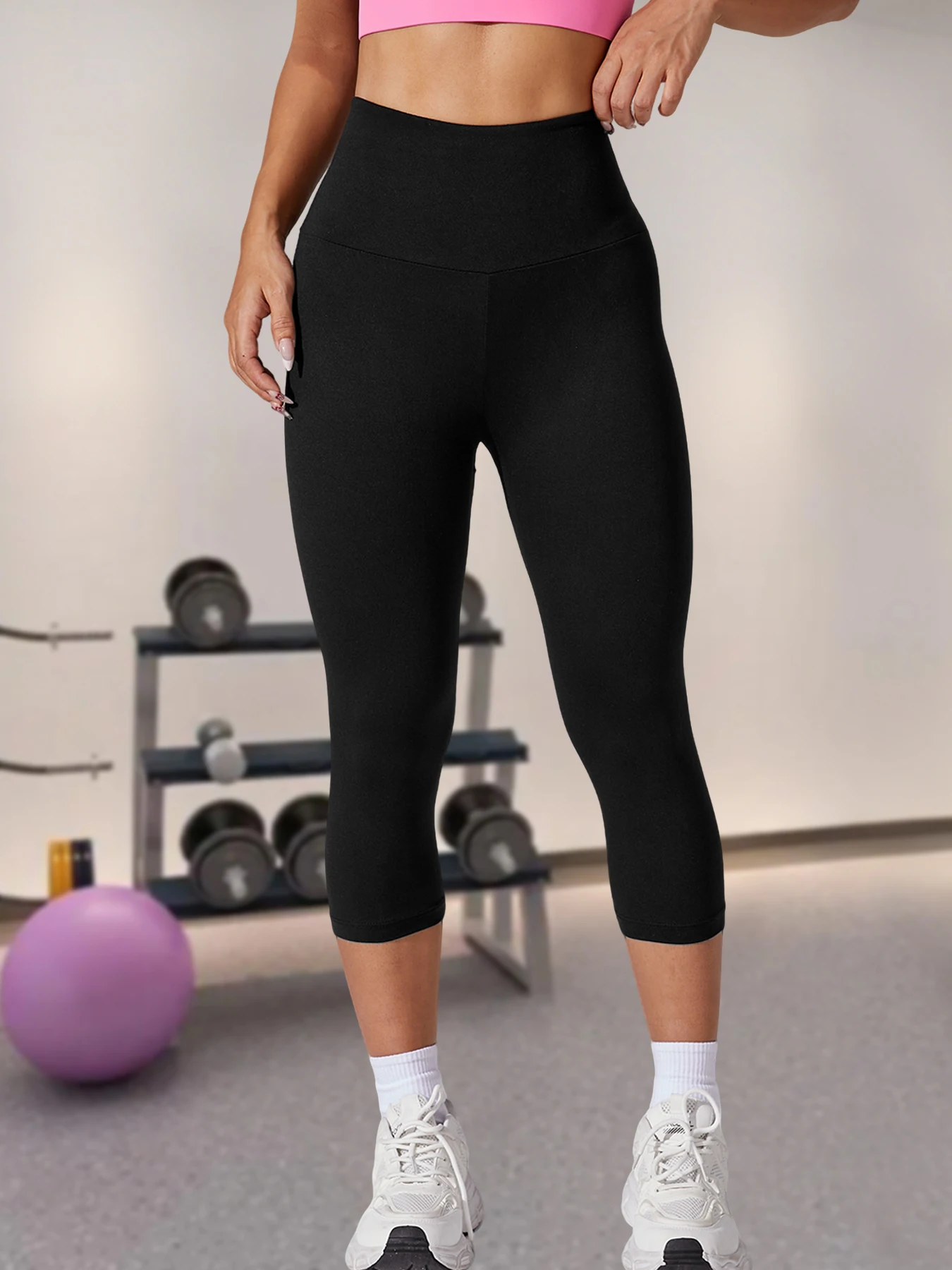 

Women's High Waisted Capri Pants Super Soft No See Through Workout Yoga Running Athletic push up gym fitness Leggings