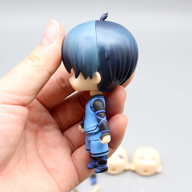 12Cm Blauw Slot Isagi Yoichi Schattige Editie Anime Actiefiguurmodel Standbeeld Collectie Desktop Decoratie Ornament Speelgoed Jongens Cadeau